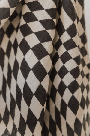 
                  
                    Load image into Gallery viewer, B&amp;amp;W Checkered Muslin Swaddle
                  
                