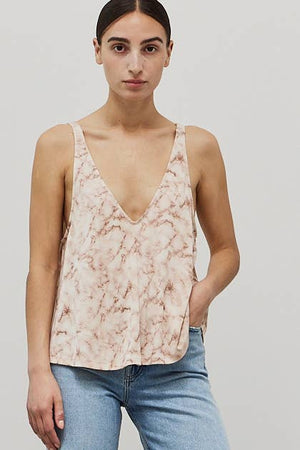 
                  
                    Load image into Gallery viewer, RIB TIE DYE TANK: LARGE / SOFT ROSE
                  
                