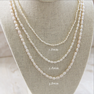 
                  
                    Load image into Gallery viewer, Natural Pearl Choker Necklace
                  
                