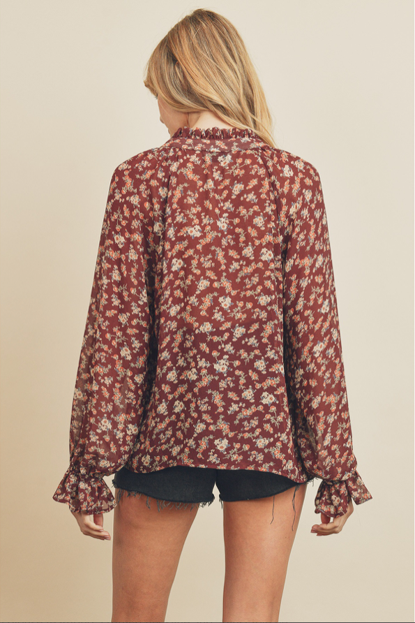 
                  
                    Load image into Gallery viewer, Floral Ruffled Collar Blouse
                  
                