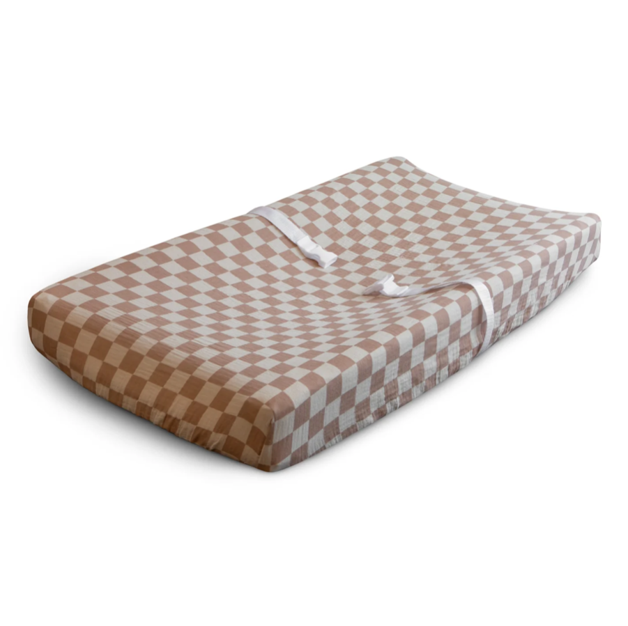
                  
                    Load image into Gallery viewer, Muslin Changing Pad Cover - Pink Check
                  
                
