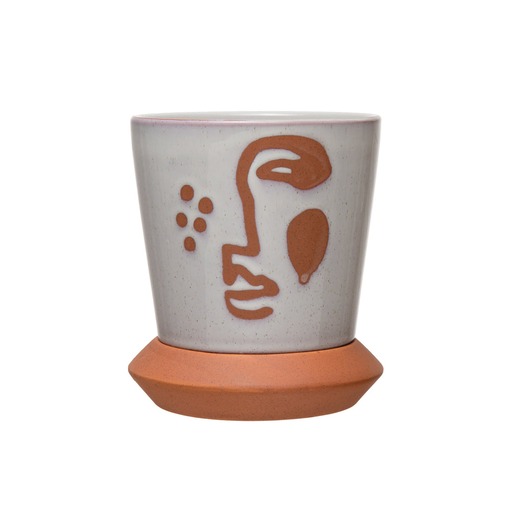 face planter with saucer